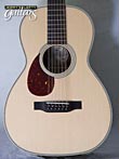 Photo Referenc Collings guitar for leftys model 02H 12 String
