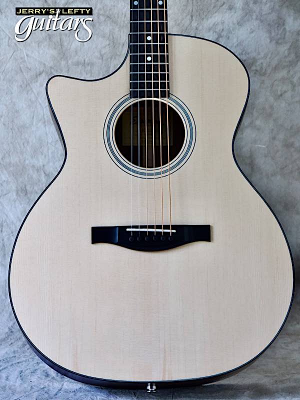 sale guitar for lefthanders new Eastman AC222CE Ovangkal No.561 Close-up View