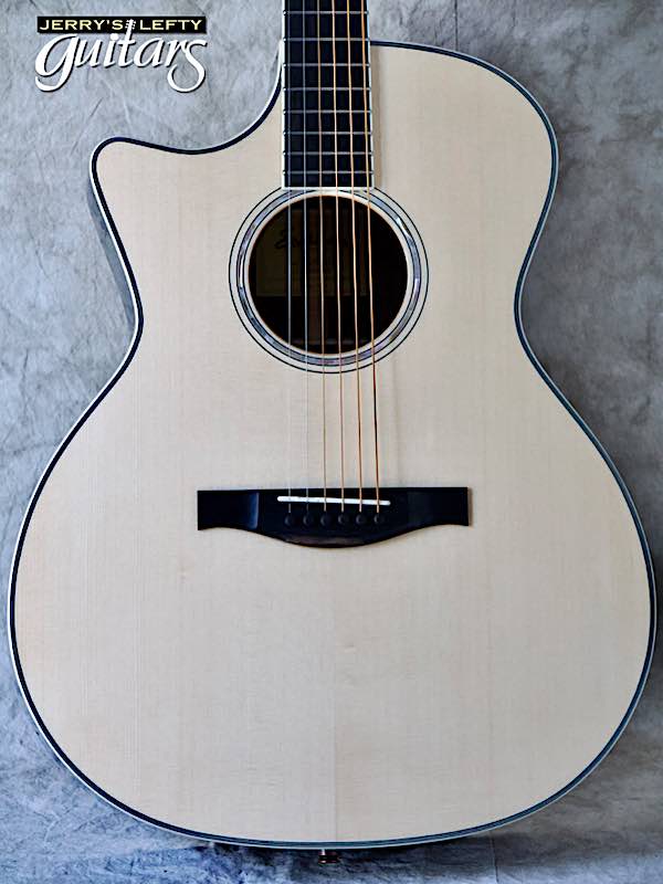 sale guitar for lefthanders new Eastman AC422CE Ovankal No.738 Close-up View