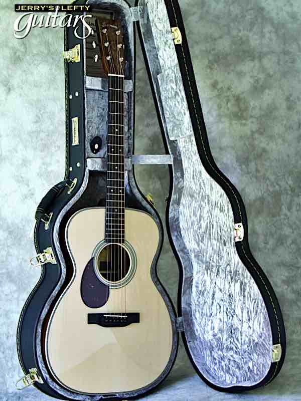 sale guitar for lefthanders new acoustic Eastman E20 OM No.524 Case View