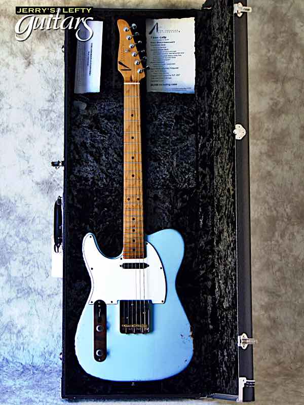 sale guitar for lefthanders new electric Anderson T Icon Sonic Blue No.321 Case View