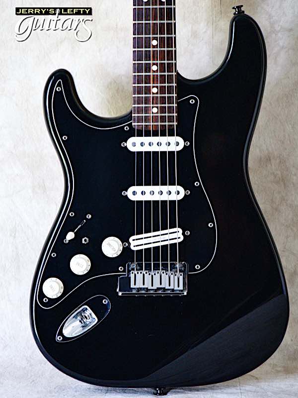 sale guitar for lefthanders used electric 1998 Fender American Standard Stratocaster Black No.340 Close-up View