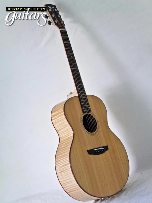 for sale left hand guitar used acoustic Goodall Maple Jumbo 2009 Side view