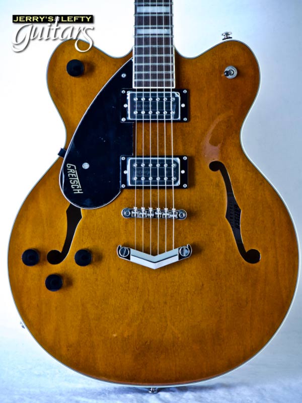 for sale left hand guitar new electric Gretsch G2622 Streamliner Single Barrel Stain Close-up view