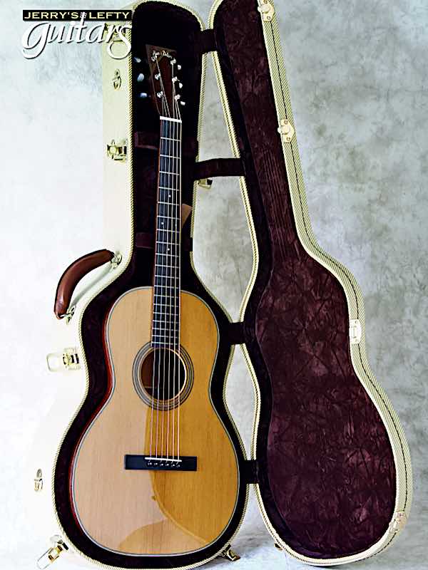 sale guitar for lefthanders used acoustic Huss & Dalton 00 Custom Adirondack-Mahogany No.447 Case View