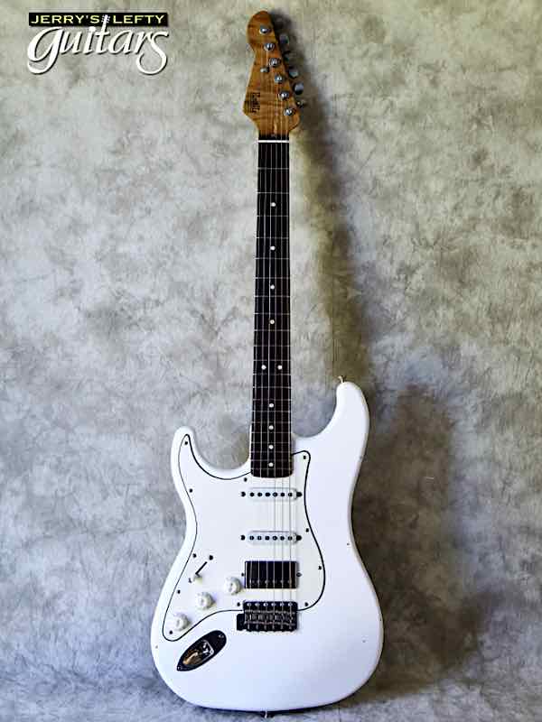 sale guitar for lefthanders new light relic electric LsL Saticoy One B Vintage White No.485 Front View