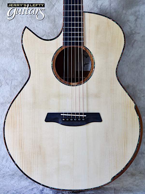 sale guitar for lefthanders new Maestro Raffles Small Jumbo Adirondack/Koa Custom No.637 Close-up View
