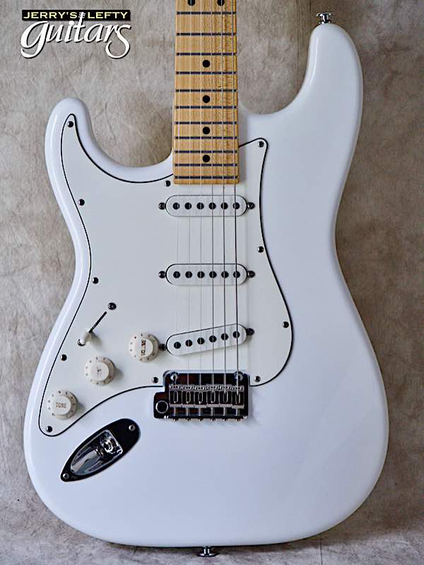 sale guitar for lefthanders new aged finish electric Suhr Classic Antique Olympic White No.074 Close-up View